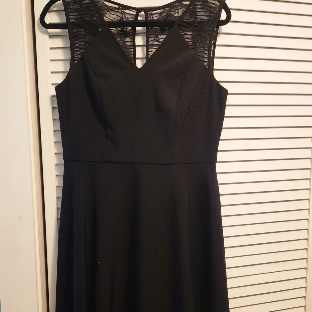 White House Black Market  LBD